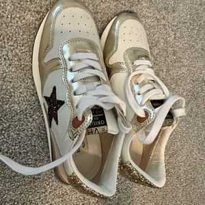 Gently used vintage Havana shoes size 7